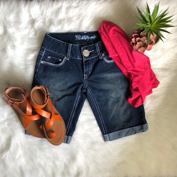 Bubblegum Jean Shorts - Picture 1 of 7